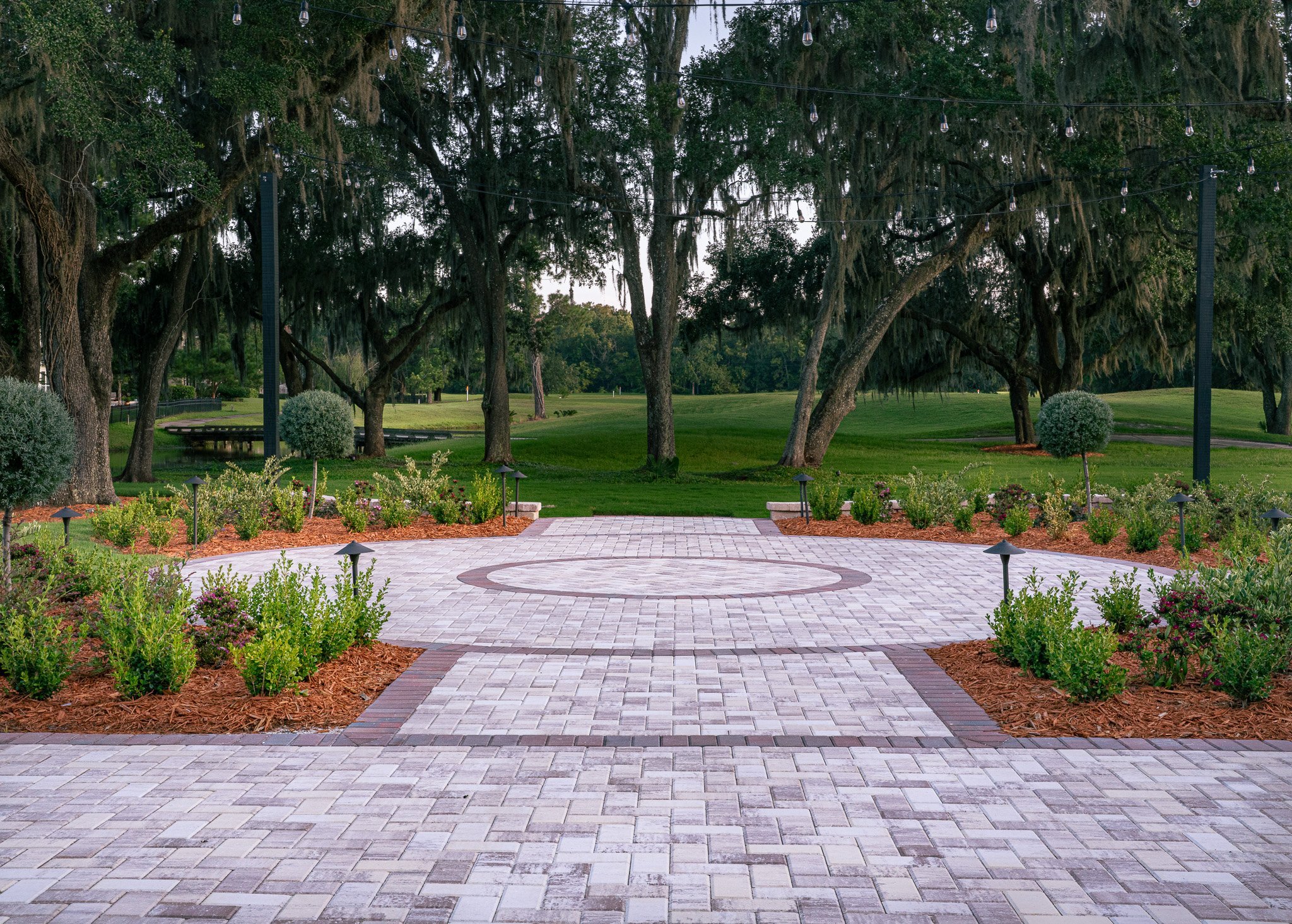 Large-scale hardscape project