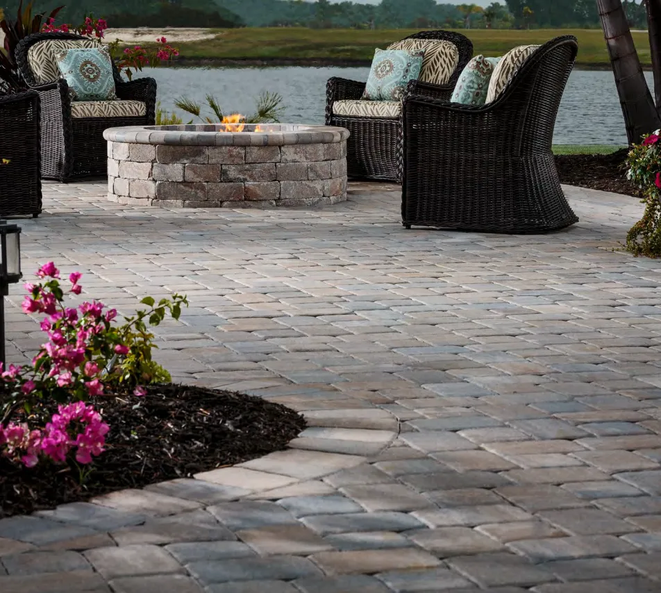 Oldcastle Appian-Stone pavers in natural tumbled texture for Jacksonville driveways and patios